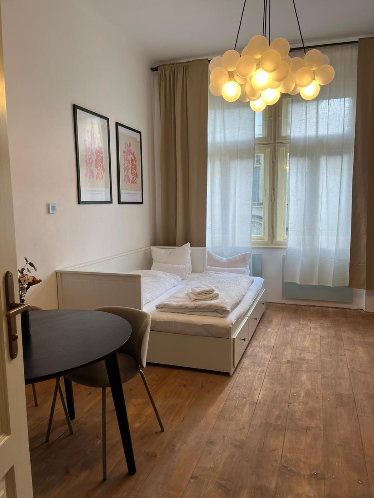 קרלובי וארי Apartma Aida 1908 מראה חיצוני תמונה