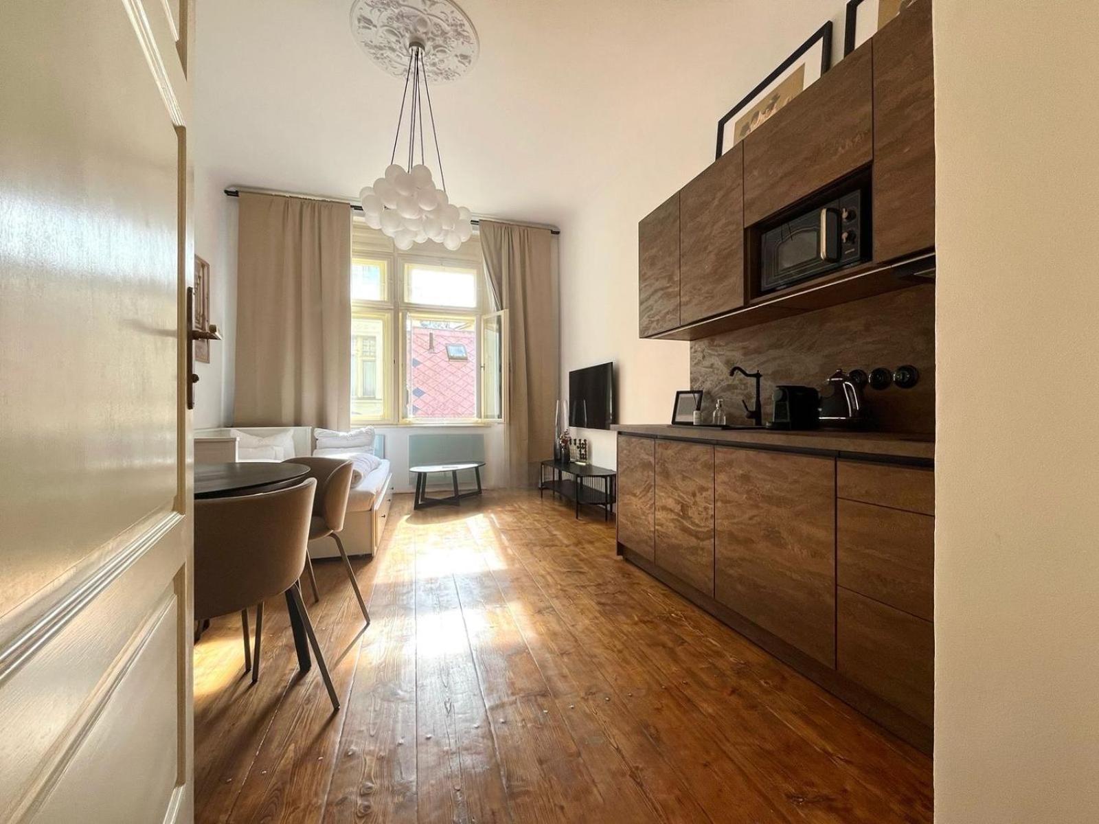 קרלובי וארי Apartma Aida 1908 מראה חיצוני תמונה