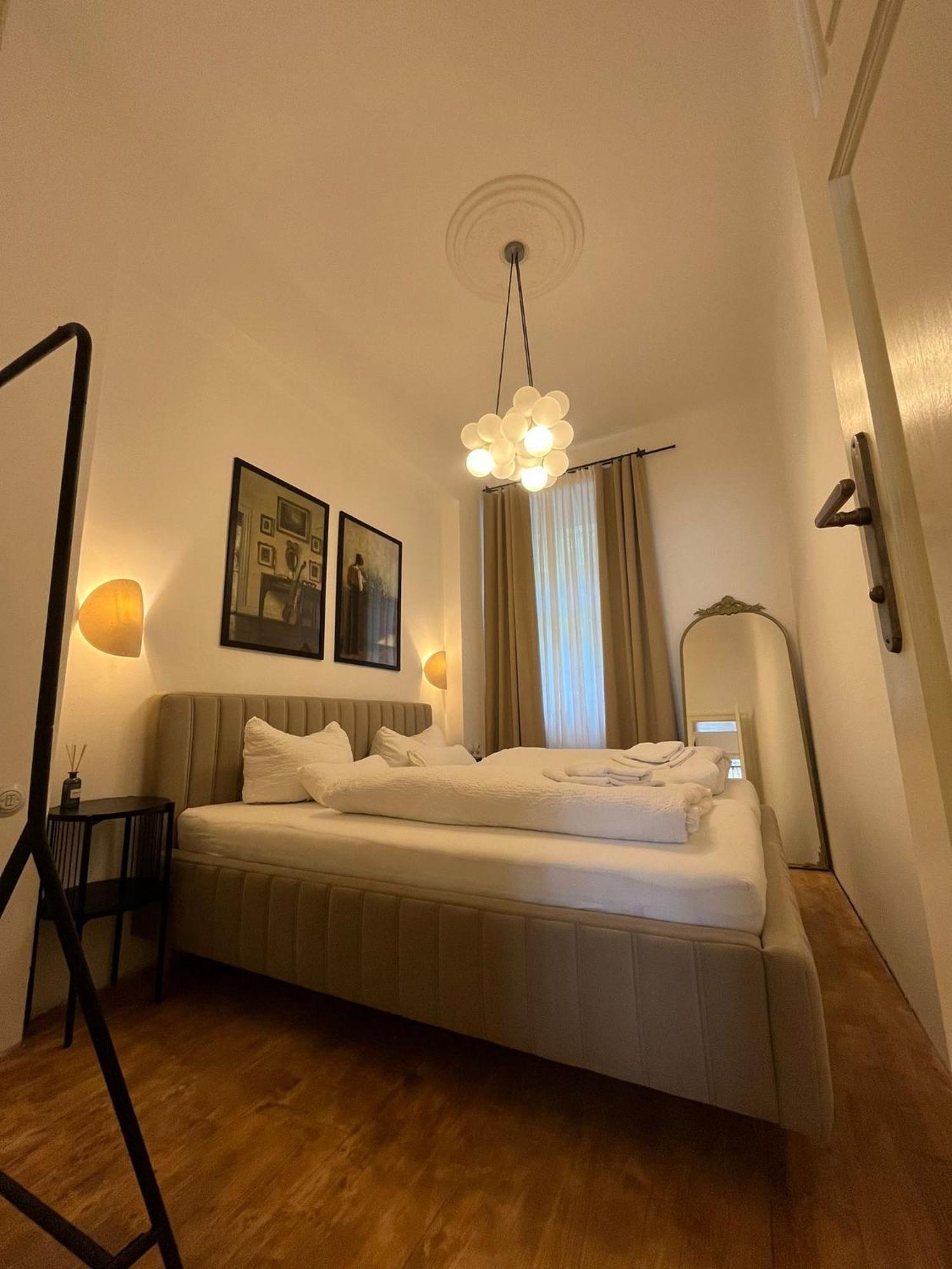 קרלובי וארי Apartma Aida 1908 מראה חיצוני תמונה