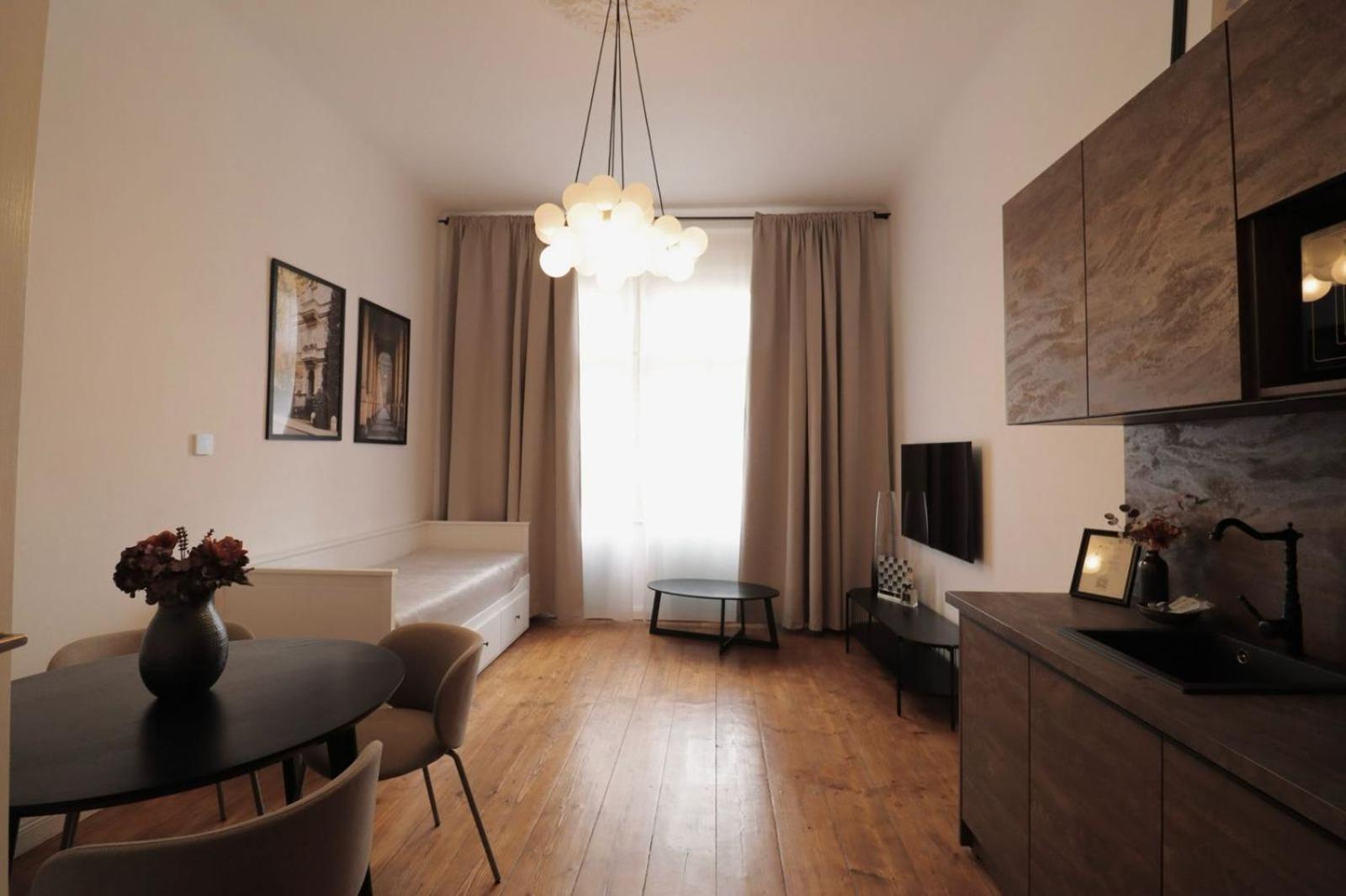 קרלובי וארי Apartma Aida 1908 מראה חיצוני תמונה